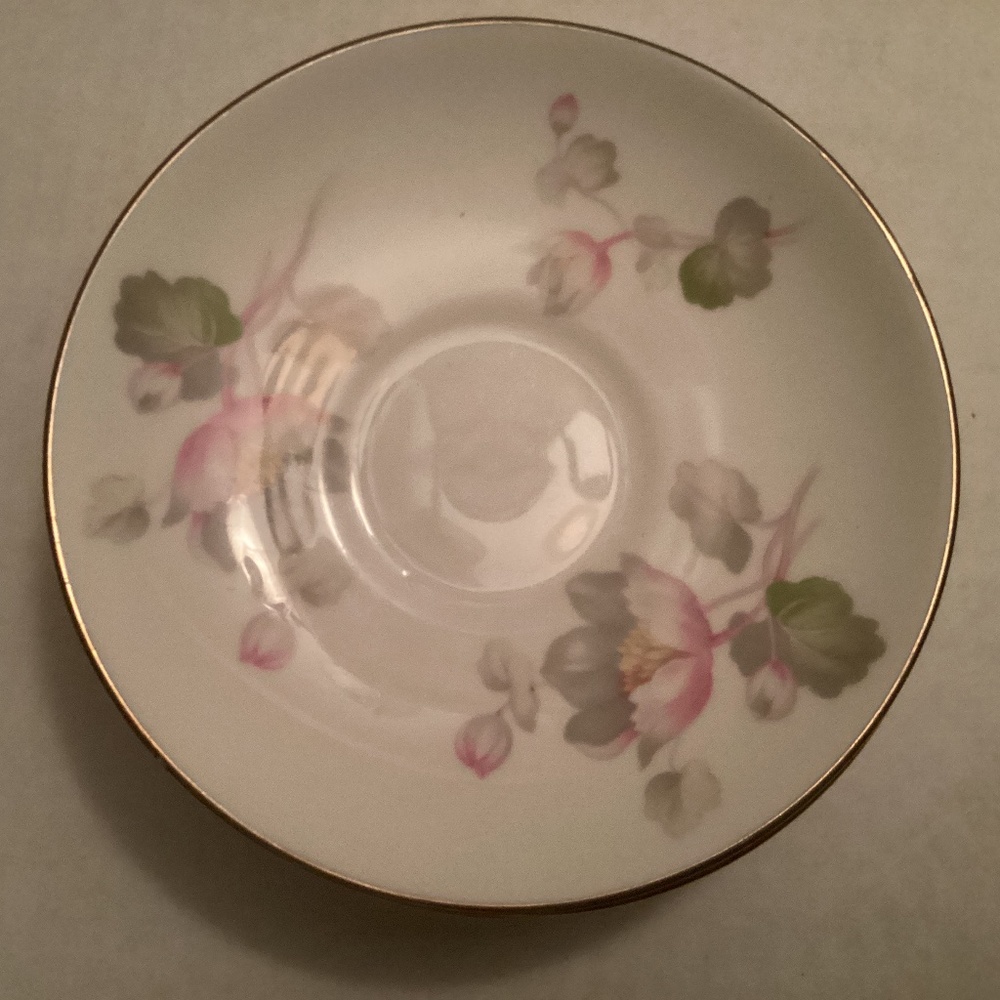 Fine bone china crown staffordshire made in china saucers set of 4